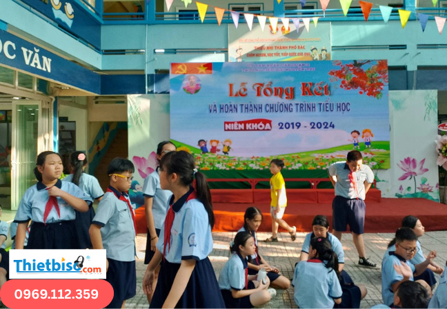 màn hình led trường học hội trường