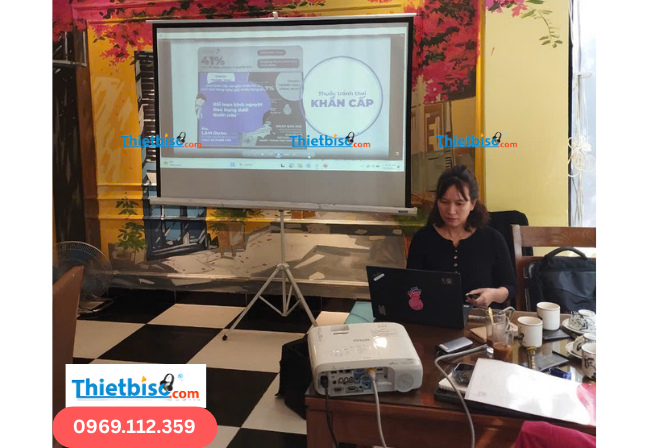 thuê máy chiếu quận long biên hà nội