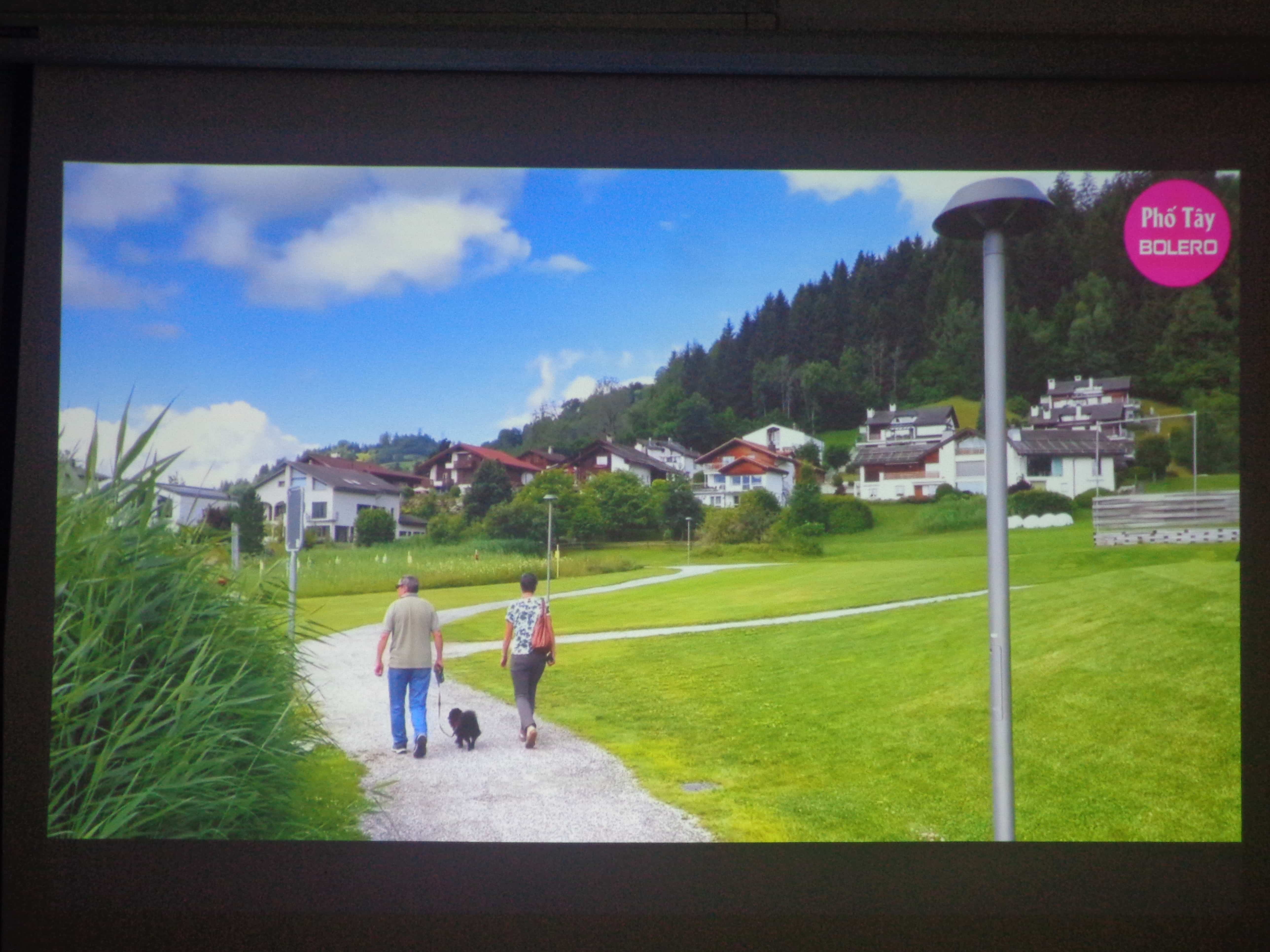 Máy chiếu cũ Epson EB-960W