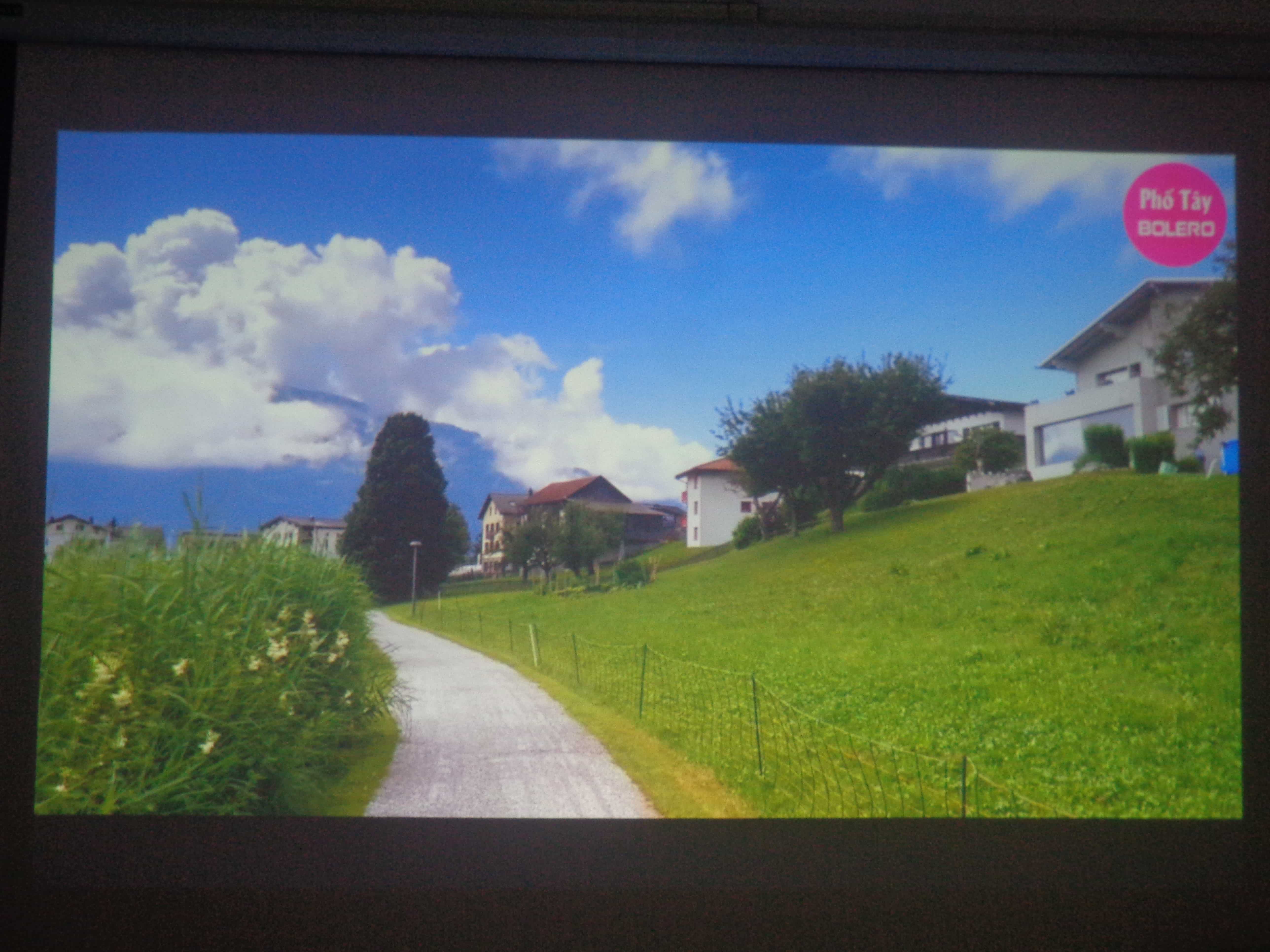 Máy chiếu cũ Epson EB-960W