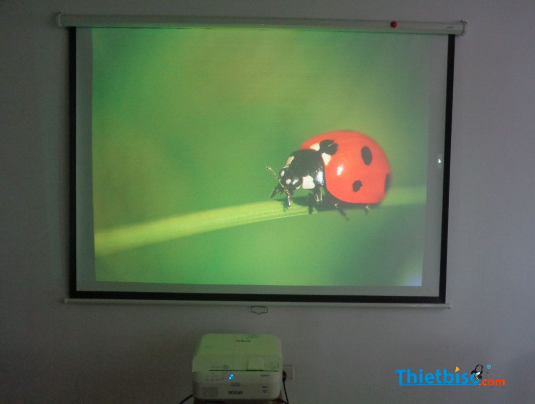 Máy Chiếu Cũ Siêu Gần EPSON EB-685WT