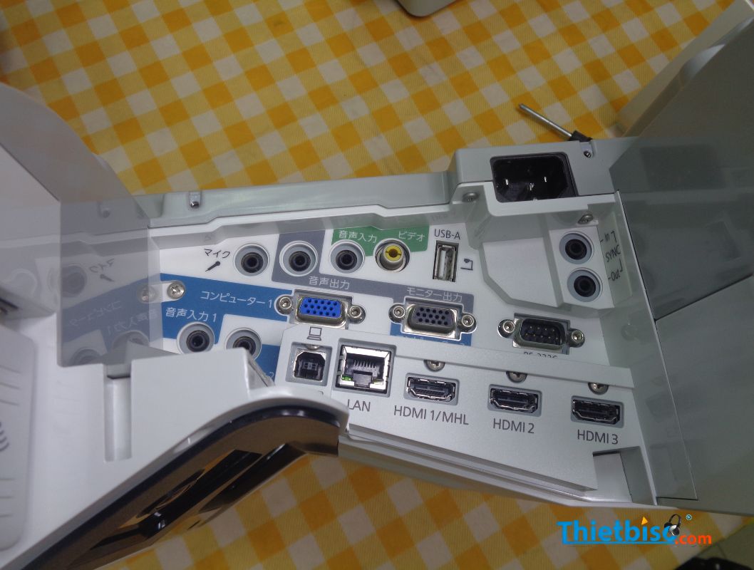 Máy Chiếu EPSON EB-685WT cũ