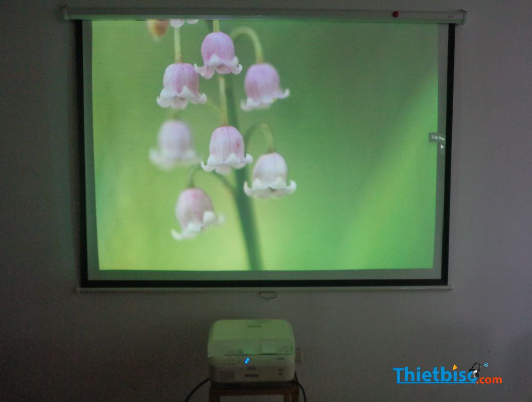 Máy Chiếu Cũ Siêu Gần EPSON EB-685WT