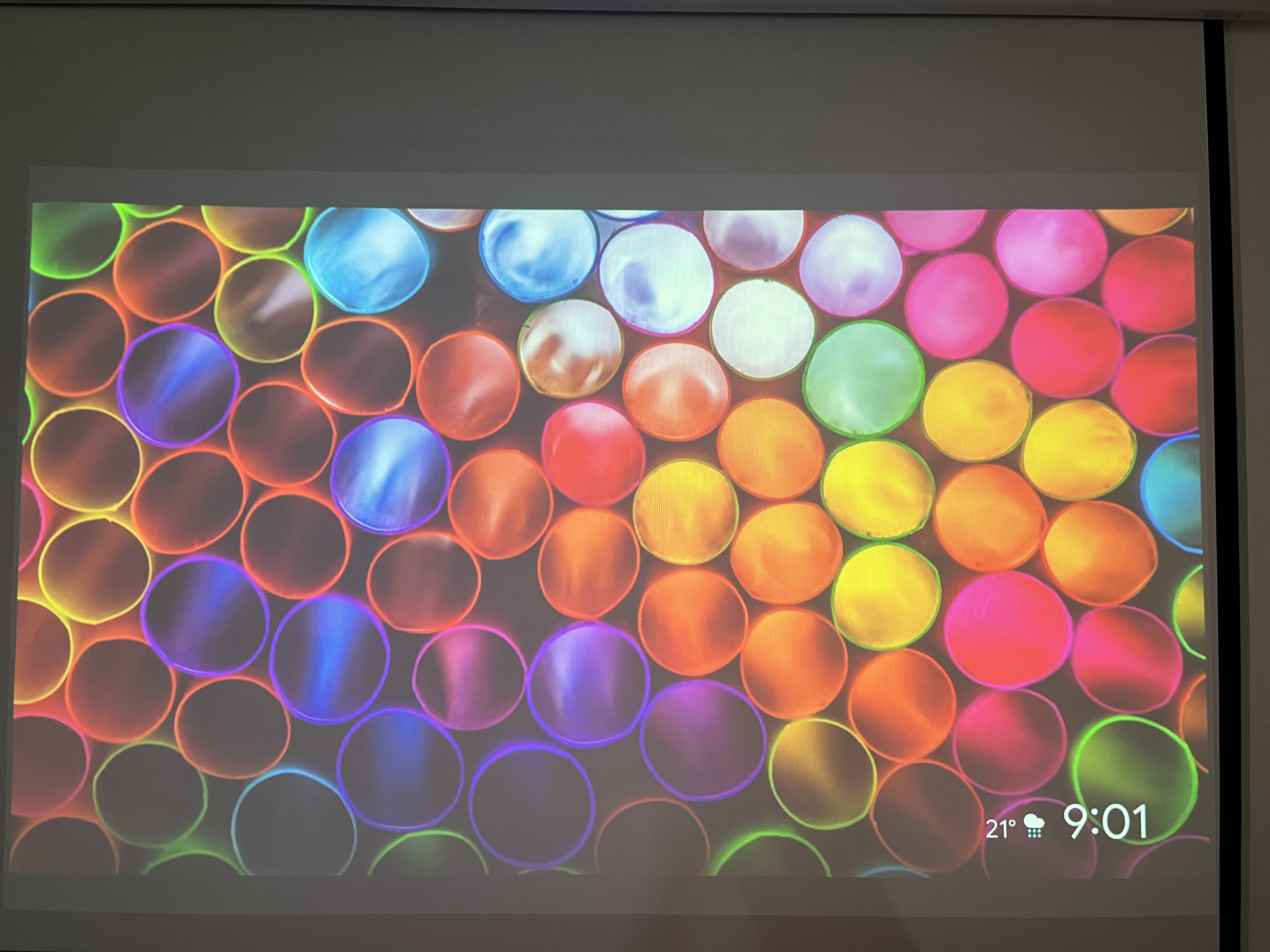 Máy chiếu gần cũ EPSON EB-535W giá rẻ