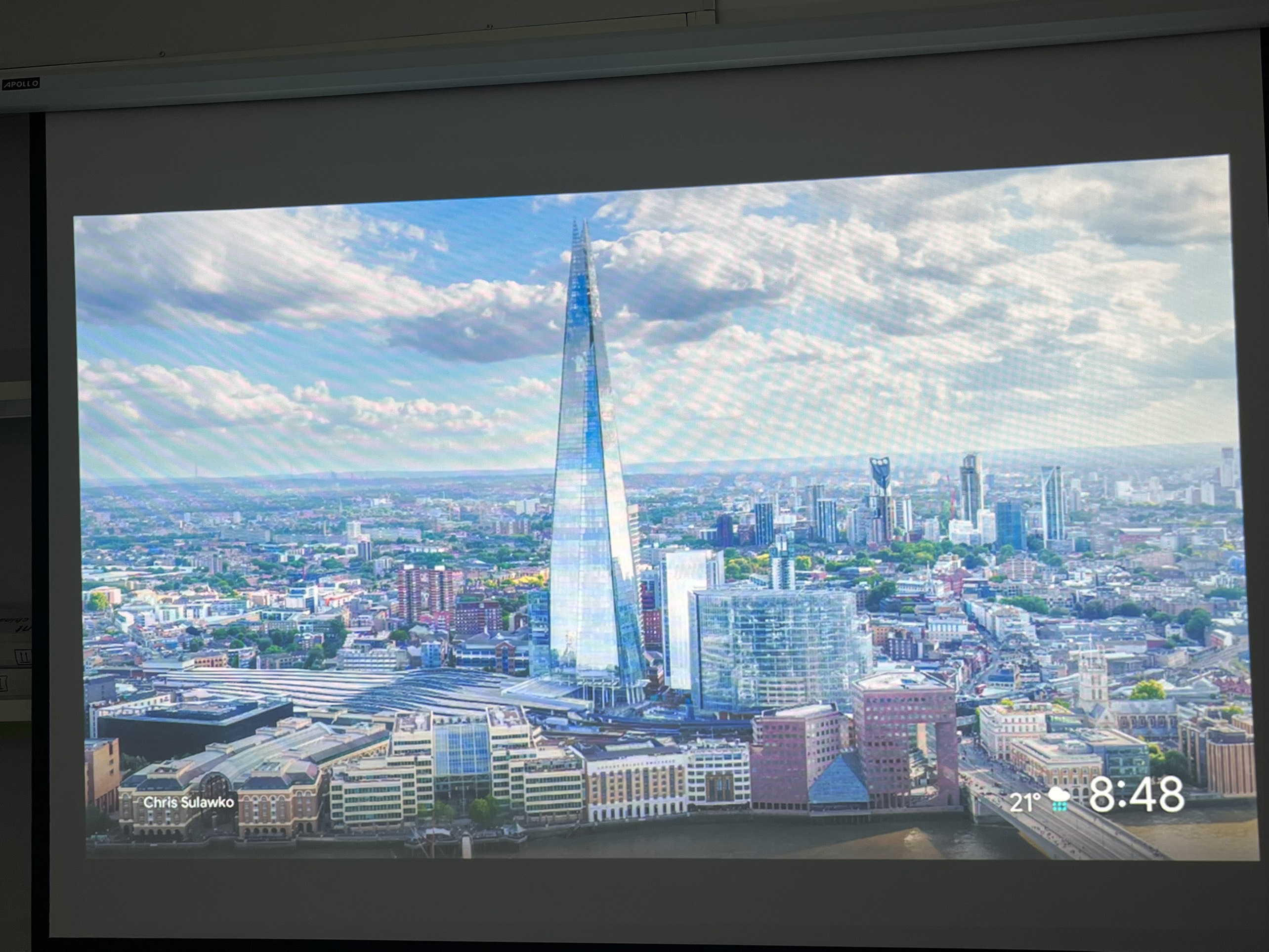 Máy chiếu cũ Panasonic PT-VW545NJ