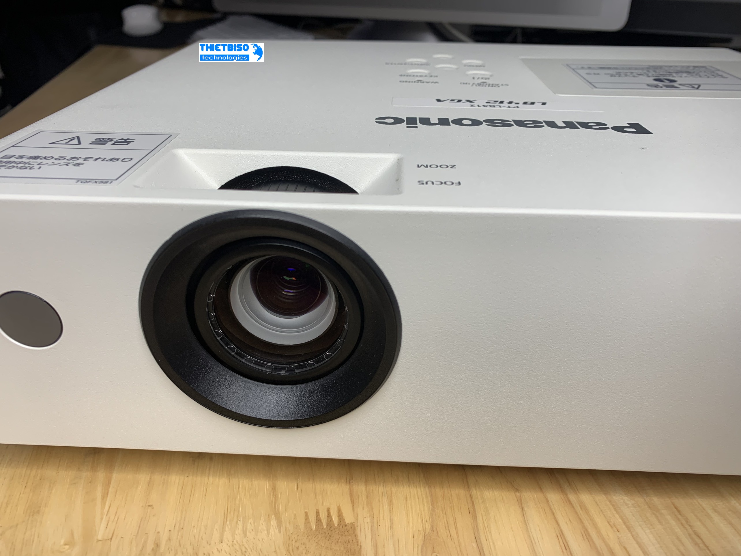 Máy chiếu cũ PANASONIC PT LB-412