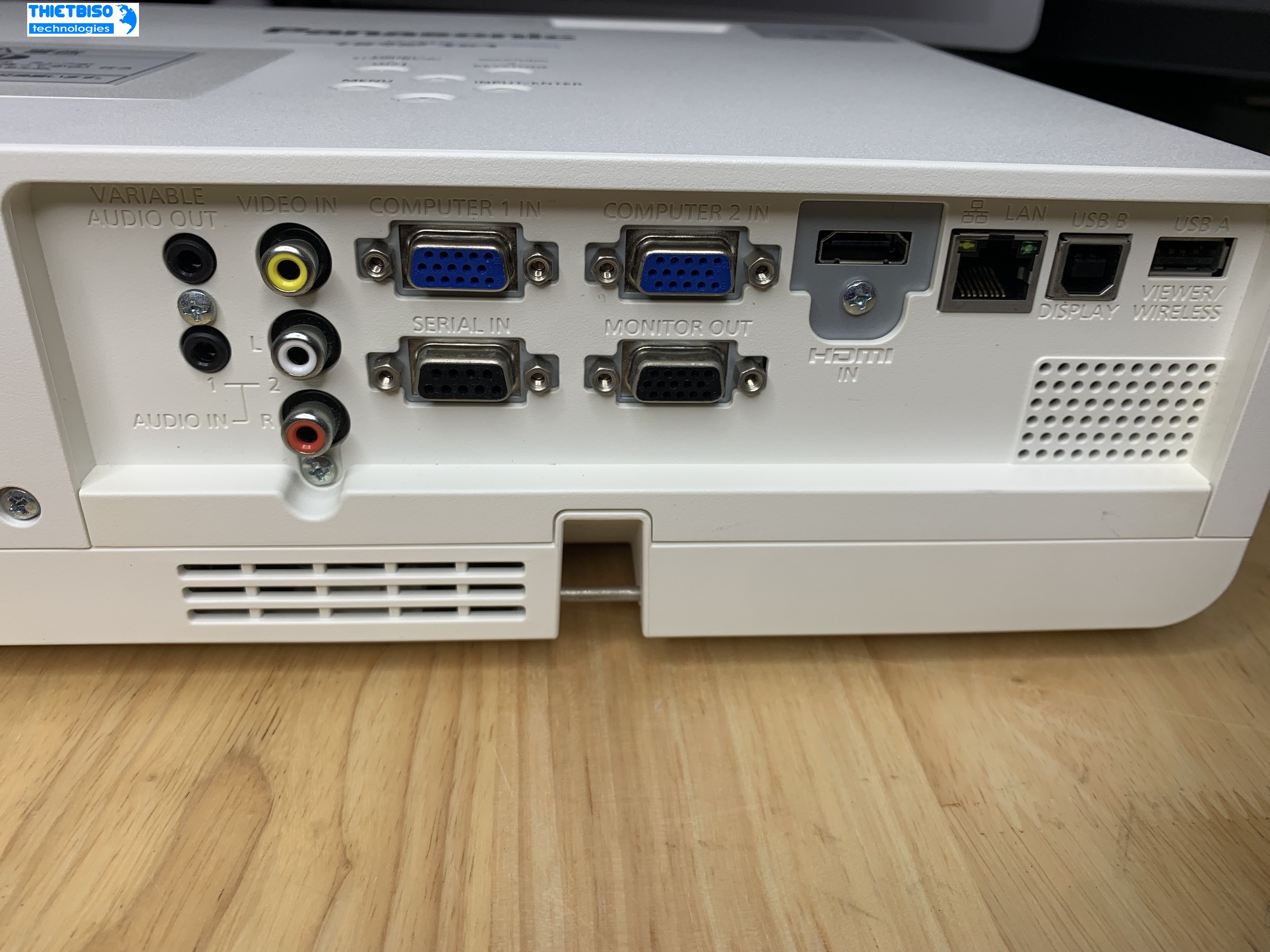 Máy chiếu cũ PANASONIC PT LB-412