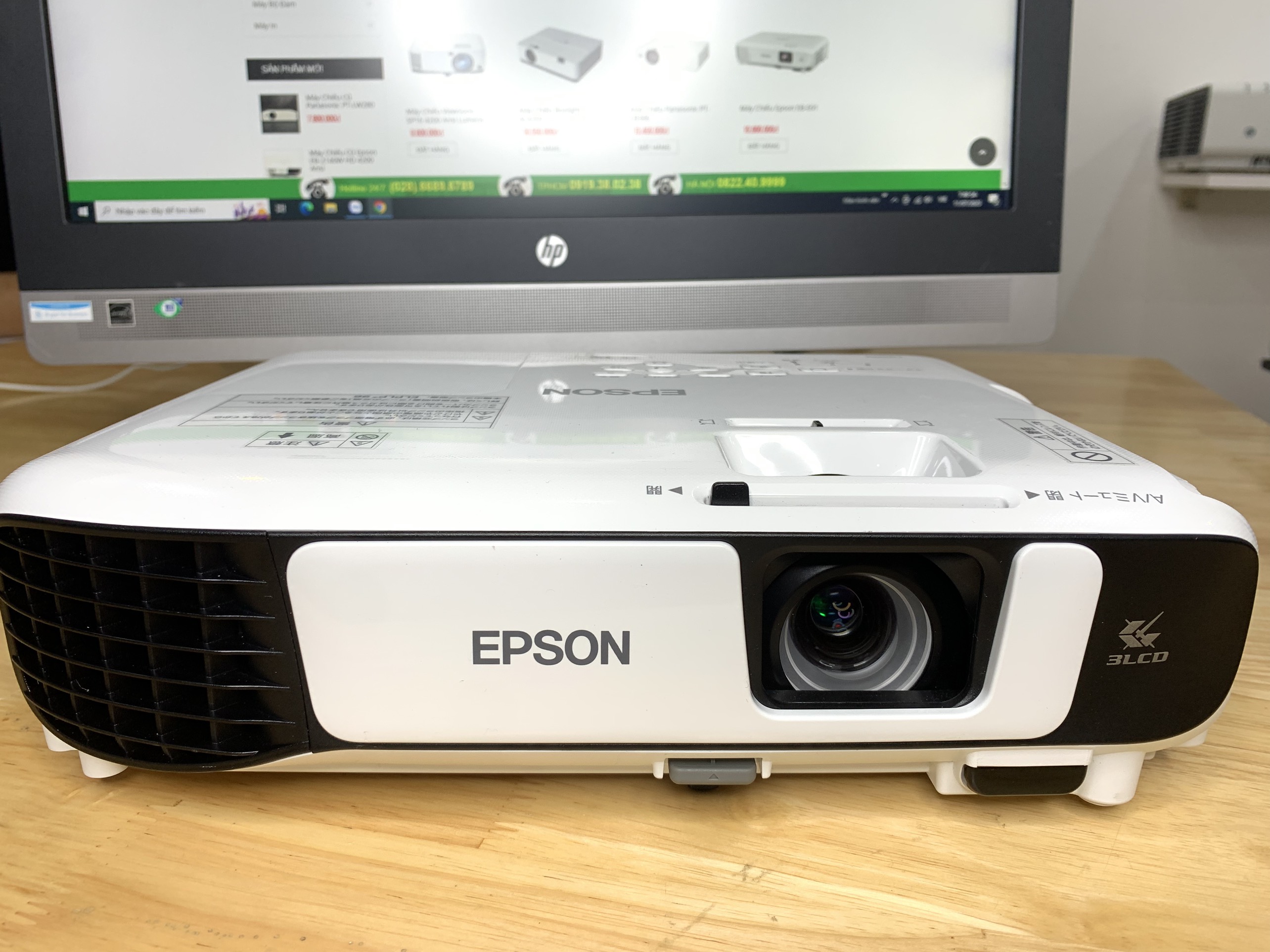 Máy Chiếu Cũ Epson EB-W41