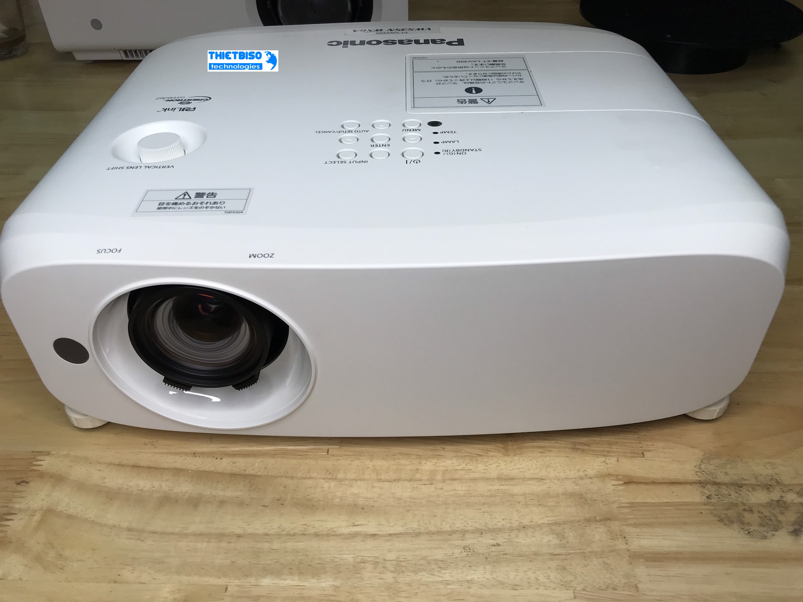 Máy chiếu cũ Panasonic PT-VW535N giá rẻ