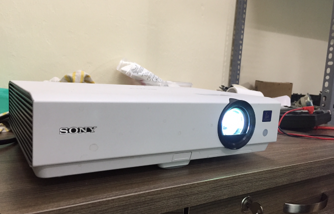 Trung tâm sửa máy chiếu panasonic