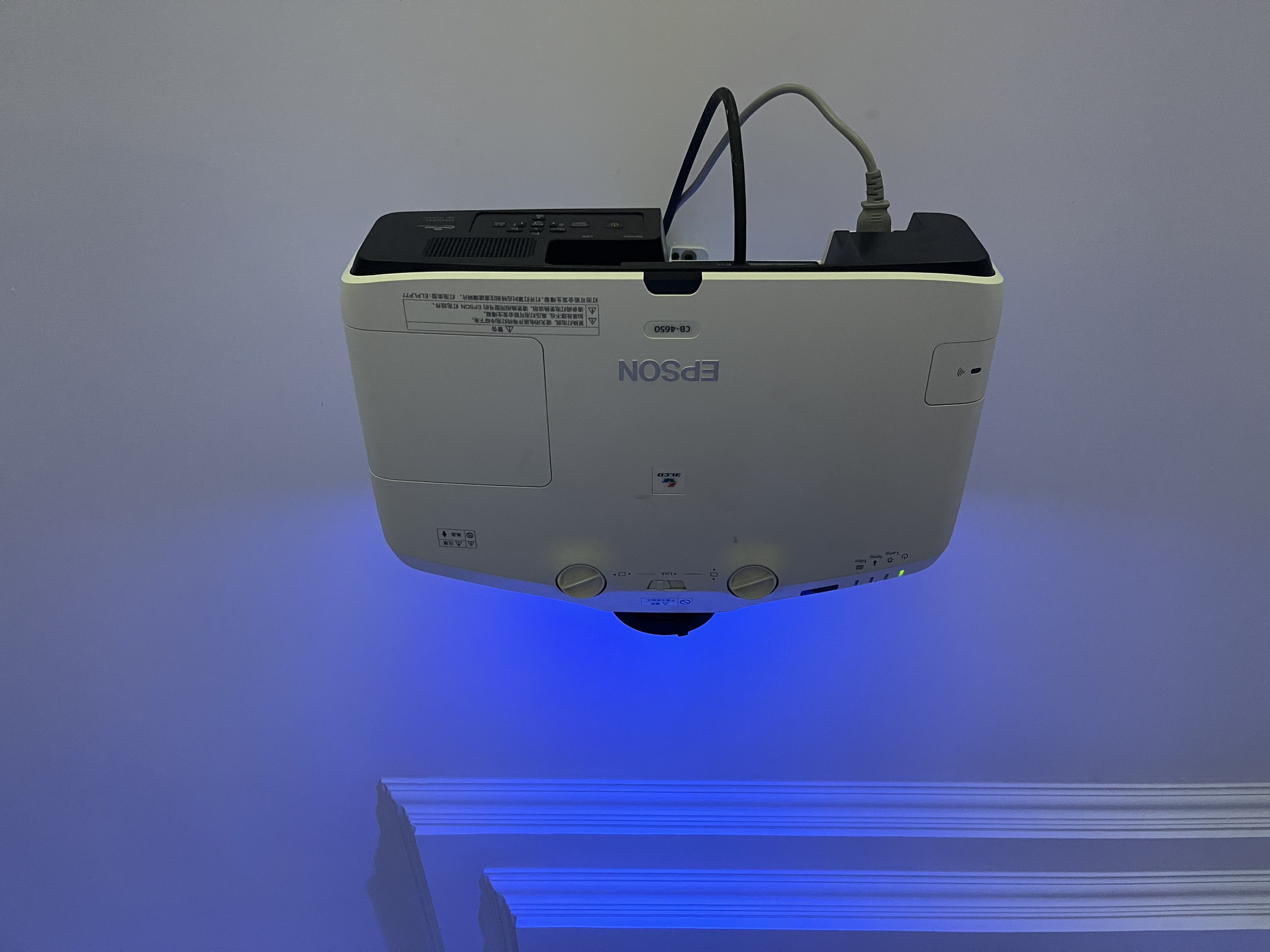 Cho thuê máy chiếu Đà Nẵng