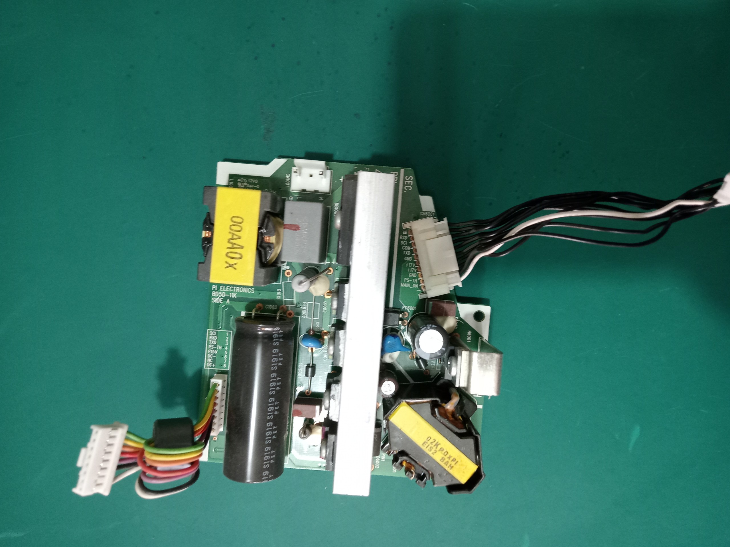 Sửa máy chiếu NEC hư nguồn