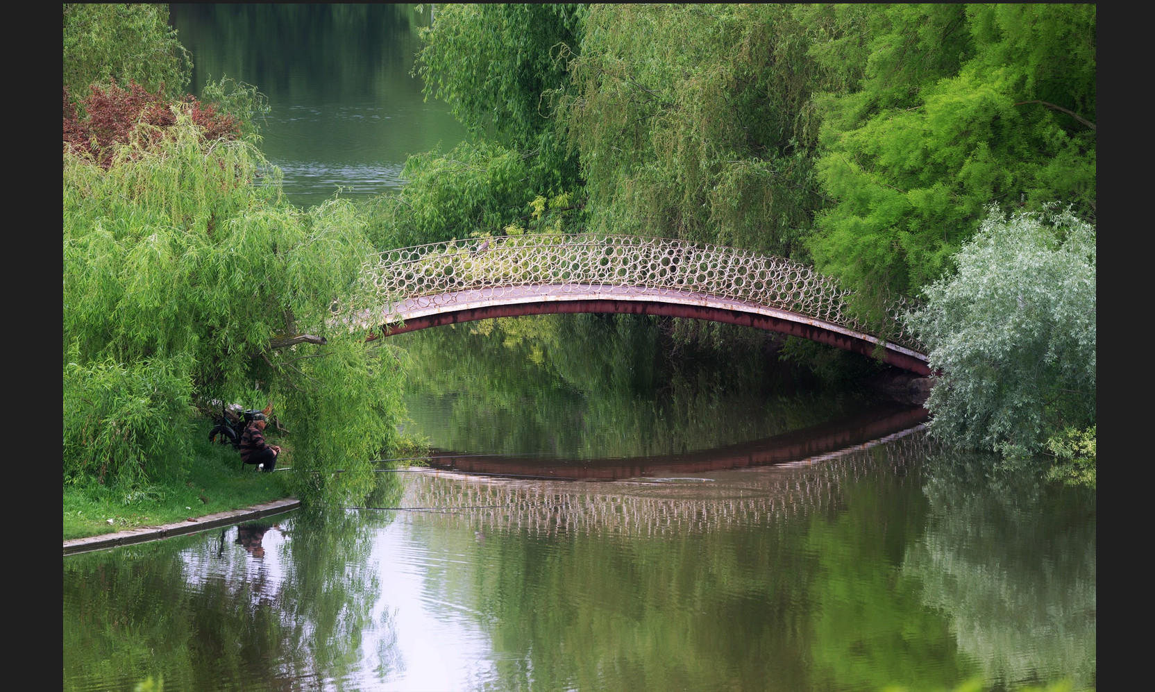 Máy chiếu cũ EIKI EK-302X