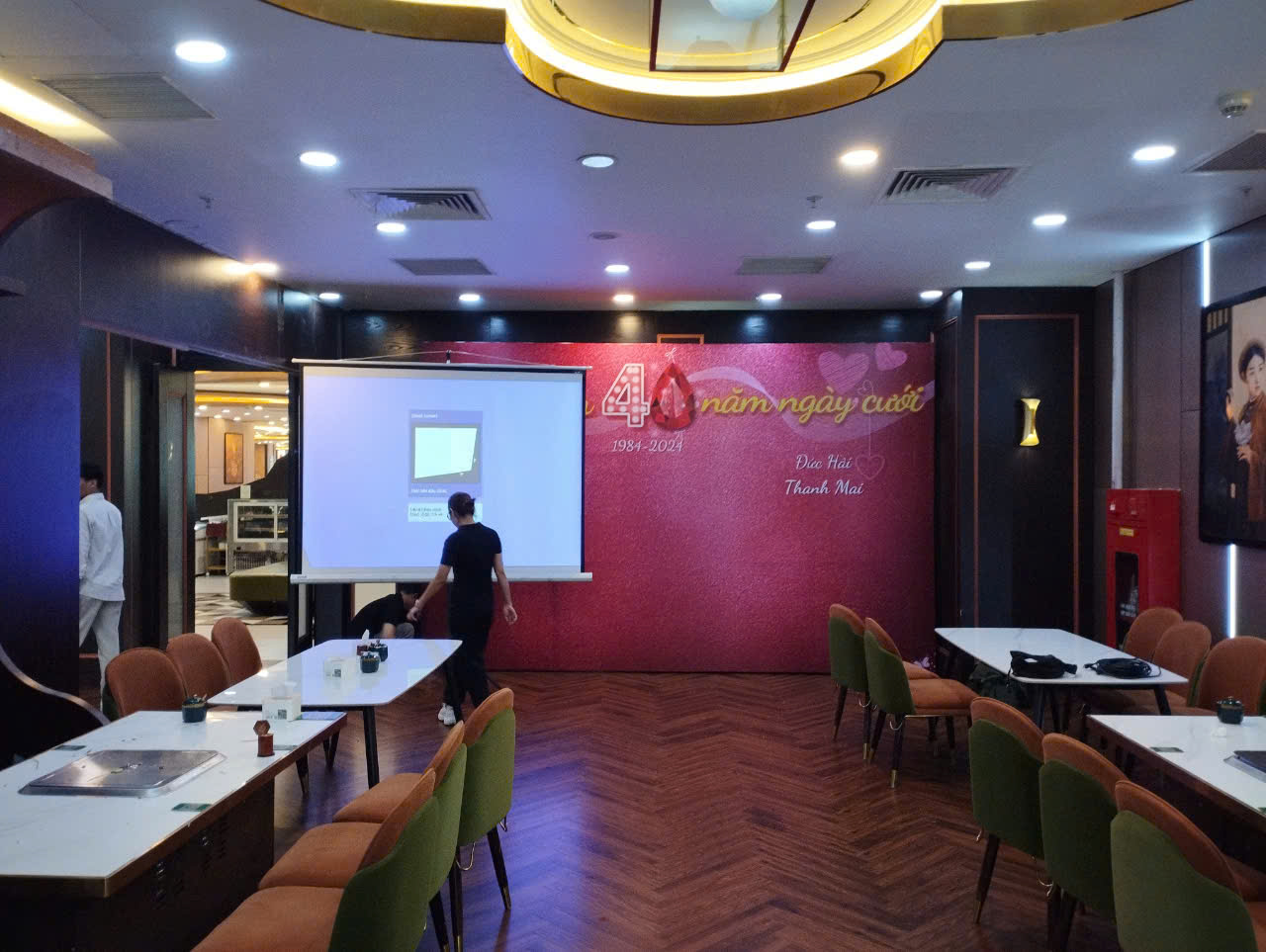 Thuê máy chiếu quận Hoàn Kiếm