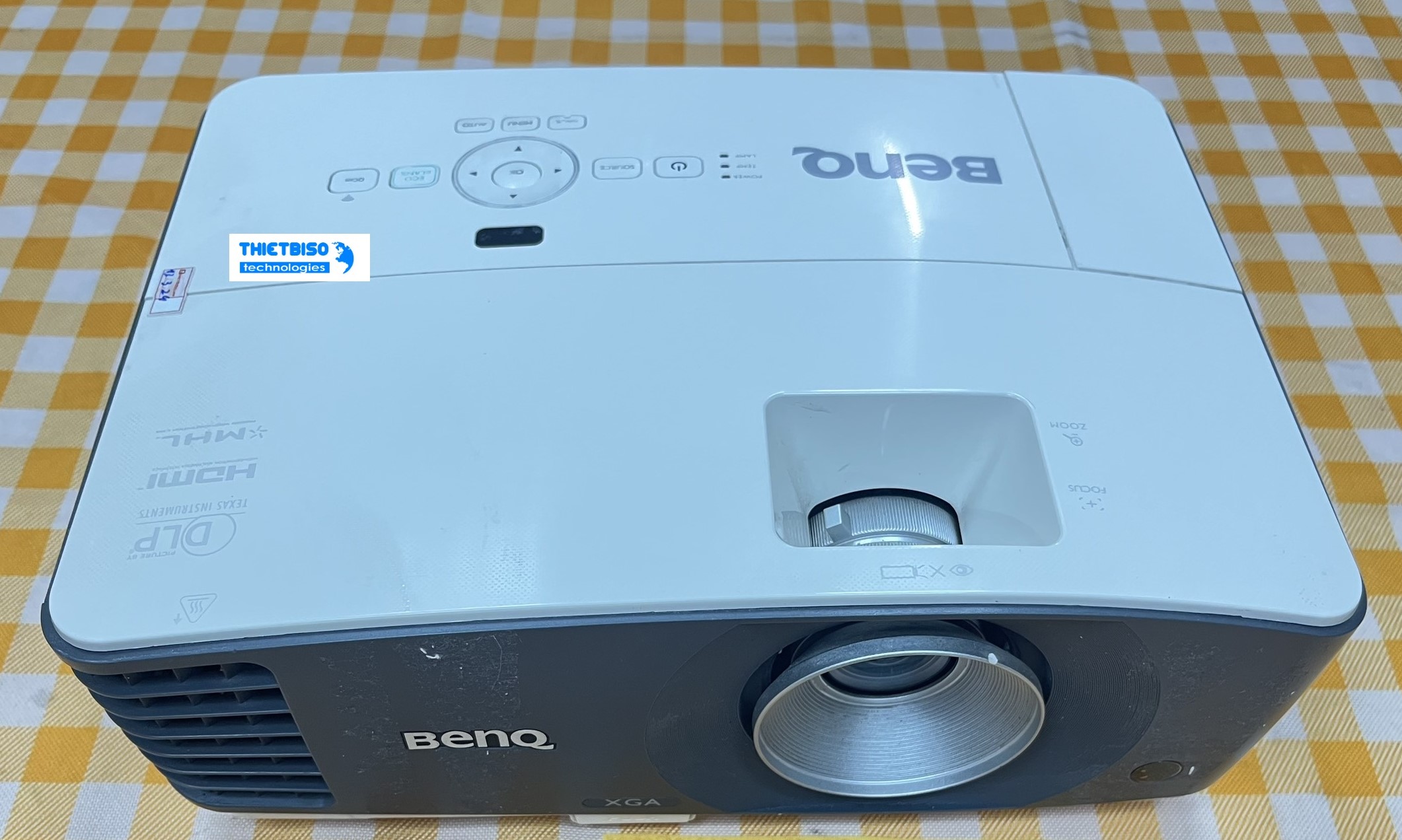 Máy chiếu cũ BenQ MX704