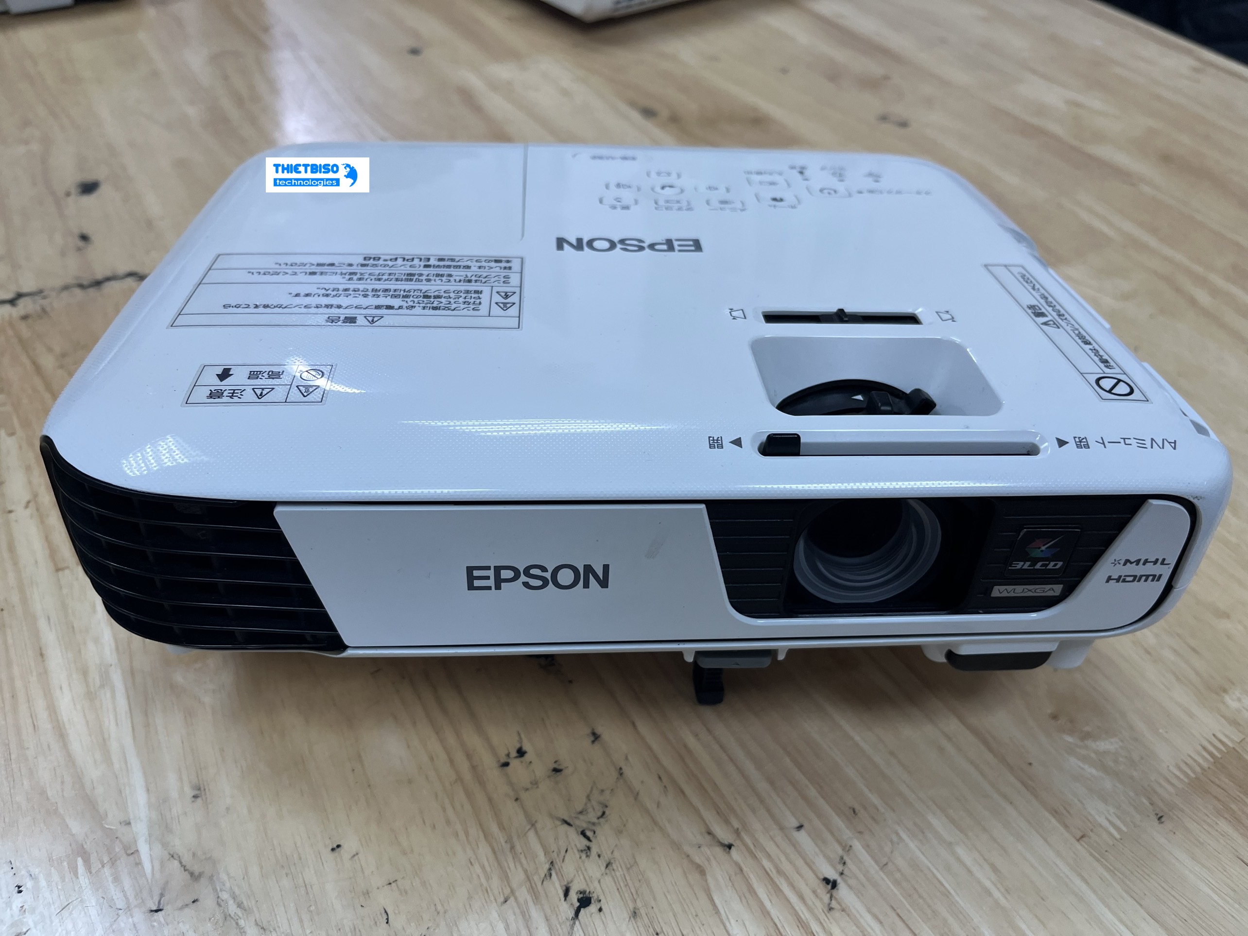 Máy chiếu cũ EPSON EB-U32