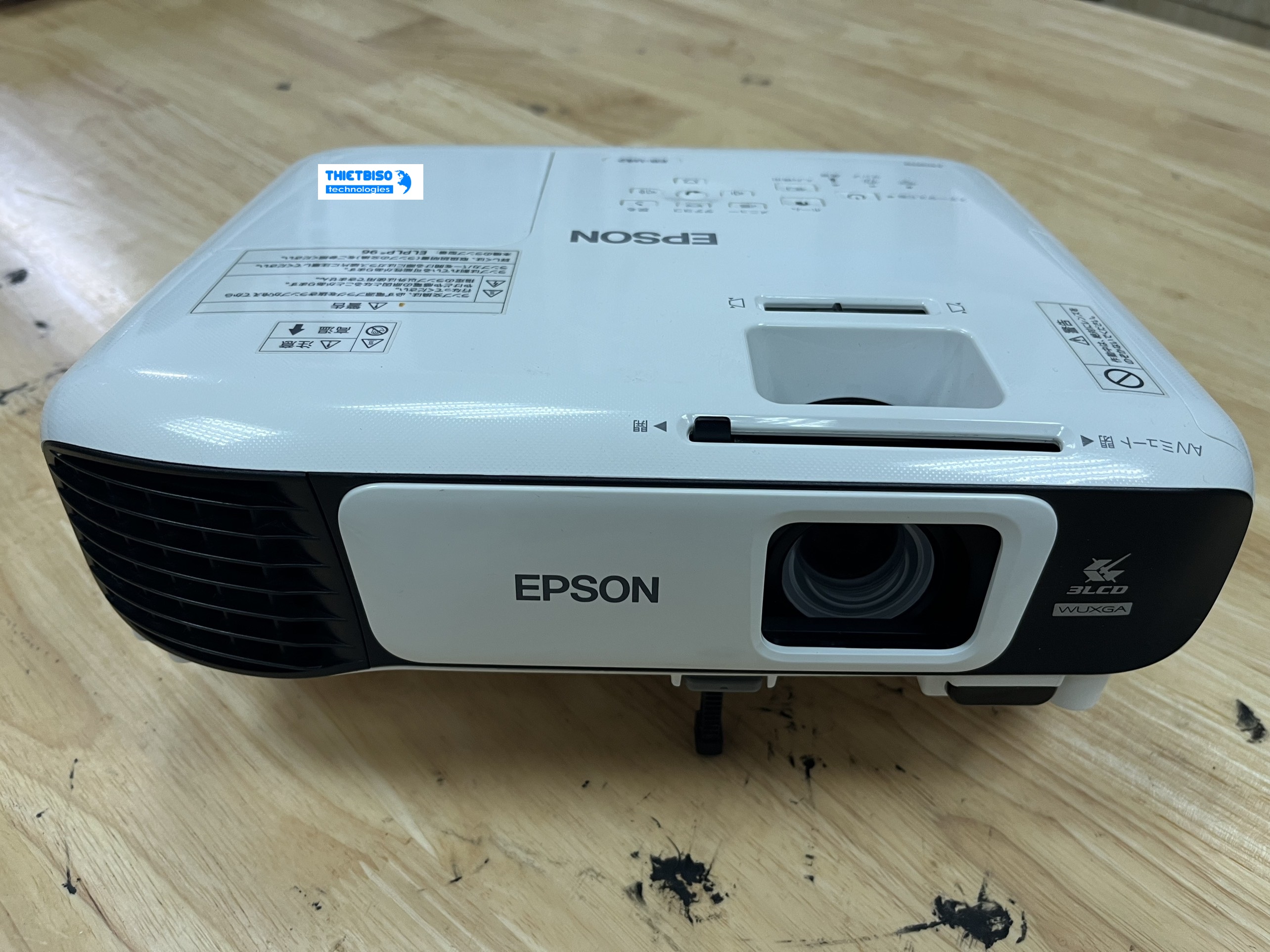 Máy chiếu cũ EPSON EB-U42