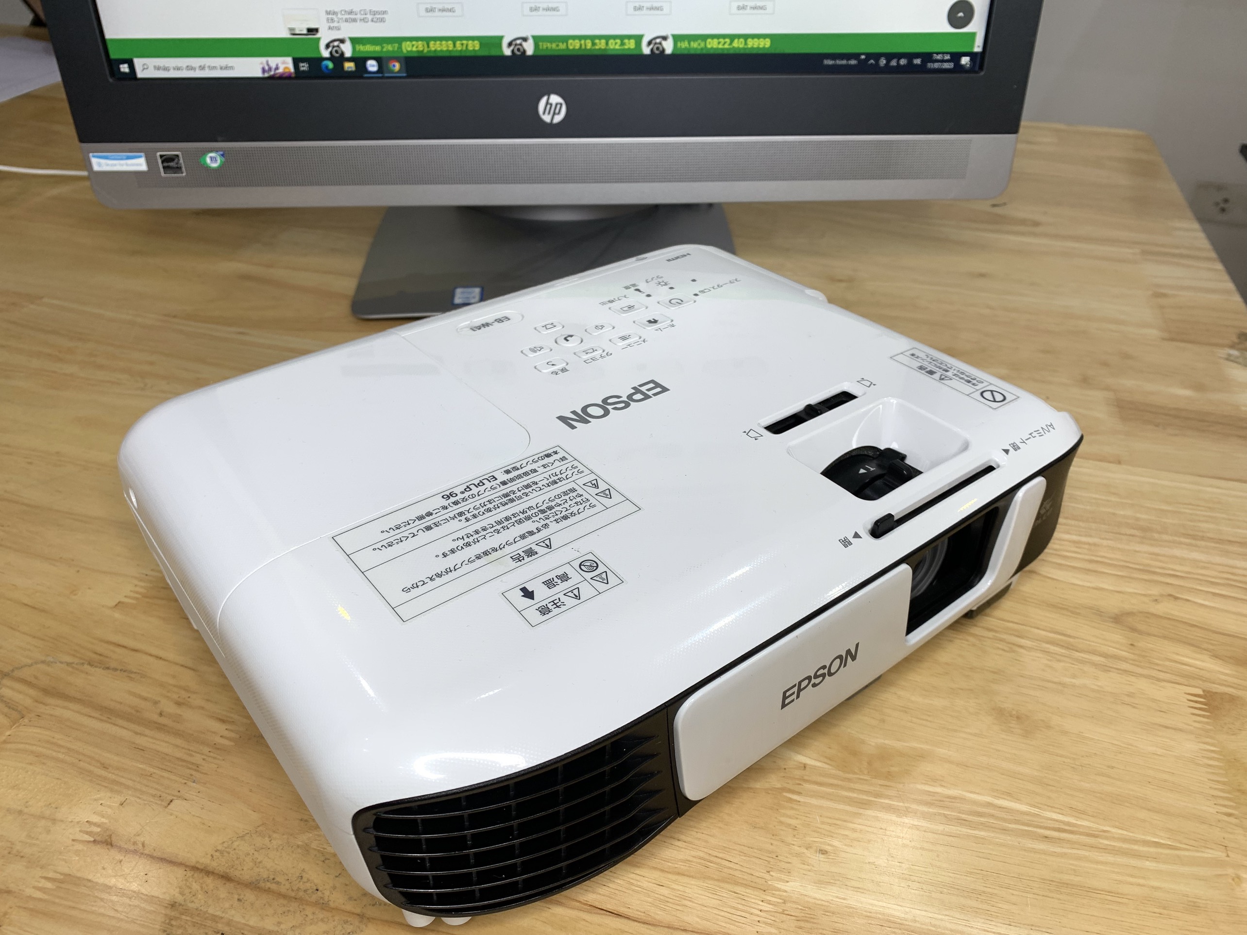 Máy Chiếu Cũ Epson EB-W41