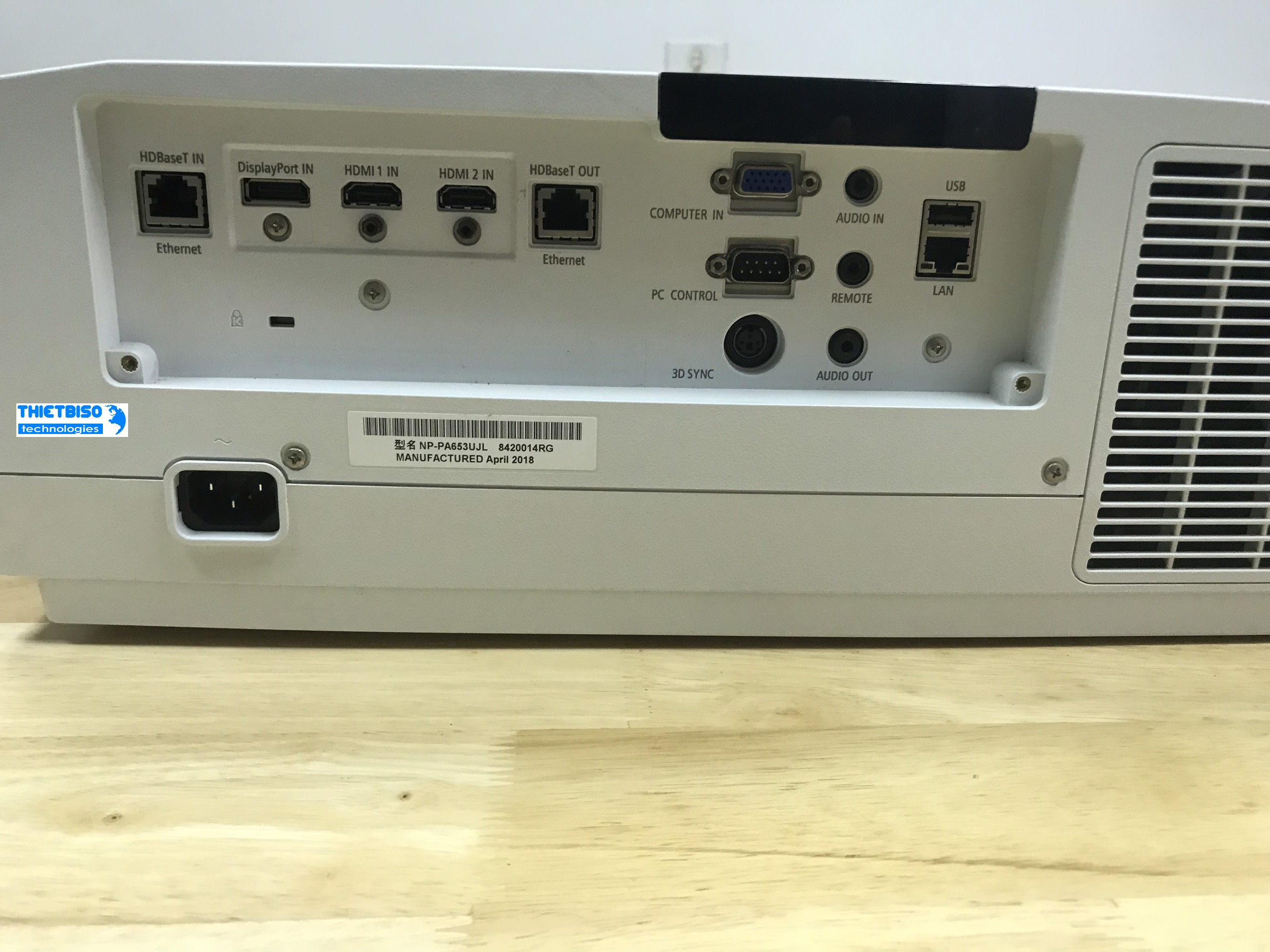 Máy chiếu cũ NEC PA653U giá rẻ (85200014RG)