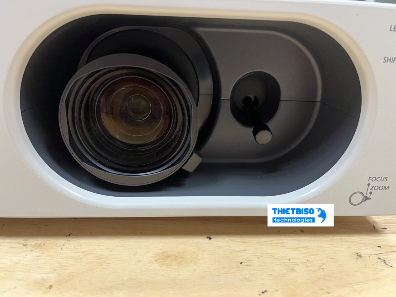 Máy chiếu cũ Panasonic PT-FX400 giá rẻ