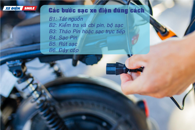 Các bước sạc xe máy điện đúng cách