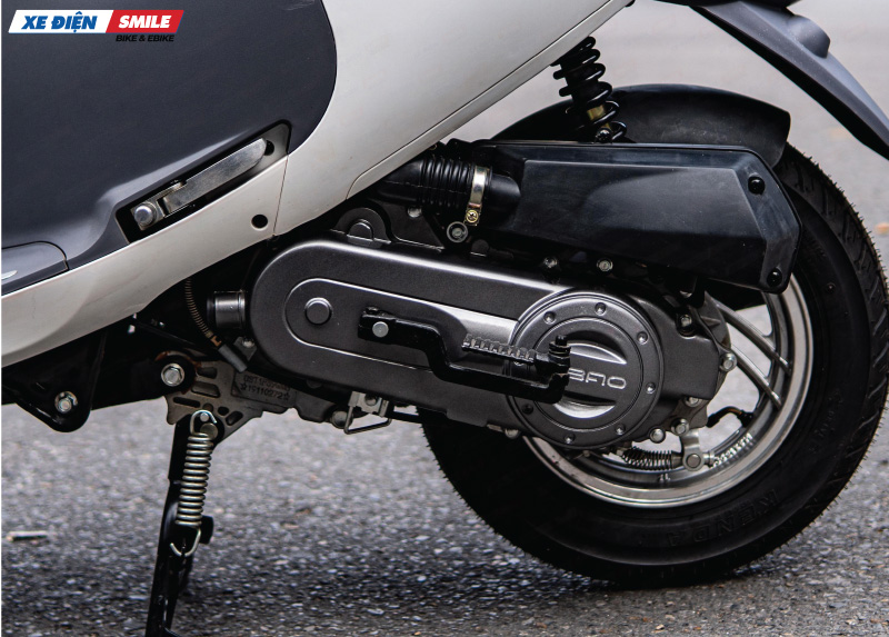 Xe có công suất tối đa 2.200W tại 6.500 vòng/phút