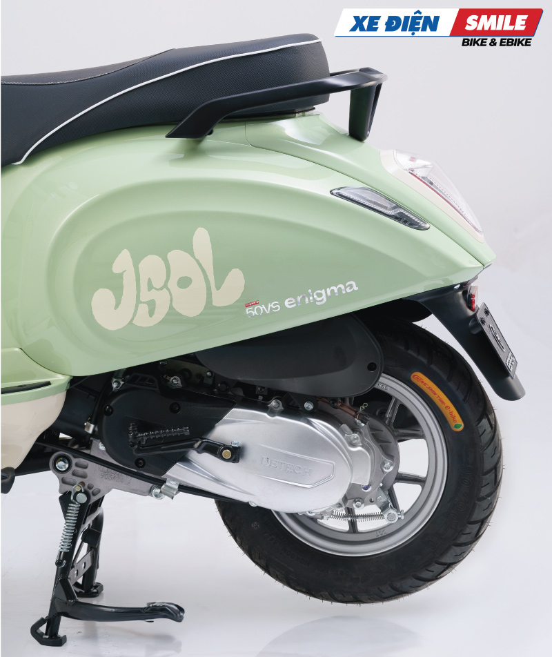 Động cơ 1600W mạnh mẽ