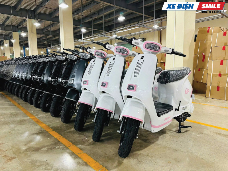 Mua xe điện DKBike EZ1 và EZ2 tại Xe Điện Smile