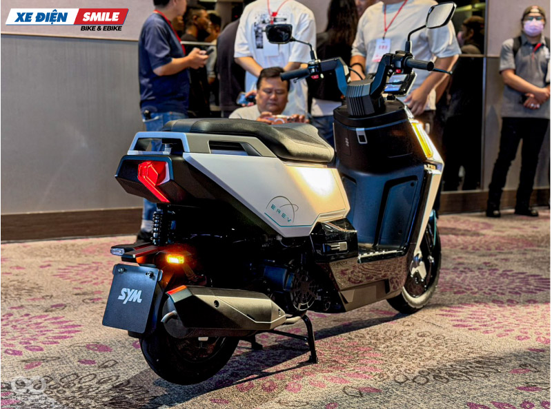 Công nghệ hybrid "Plug-in × Hybrid Power" đỉnh cao