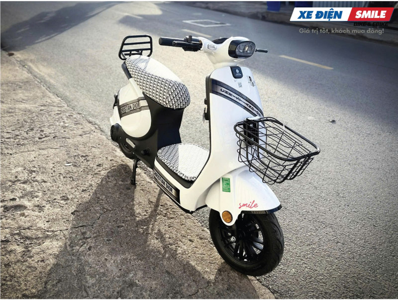 xe điện Takshi Mono sở hữu nhiều công nghệ hiện đại