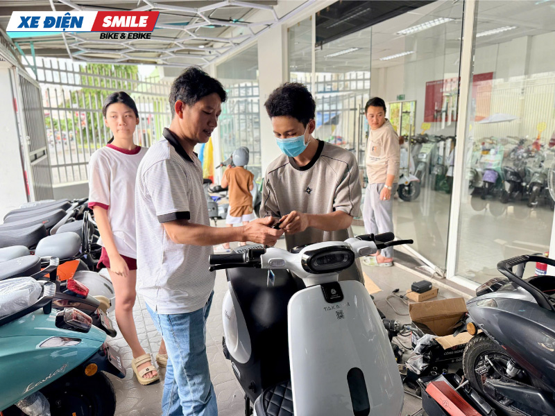 Mua xe máy điện nhật bản tại xe điện smile