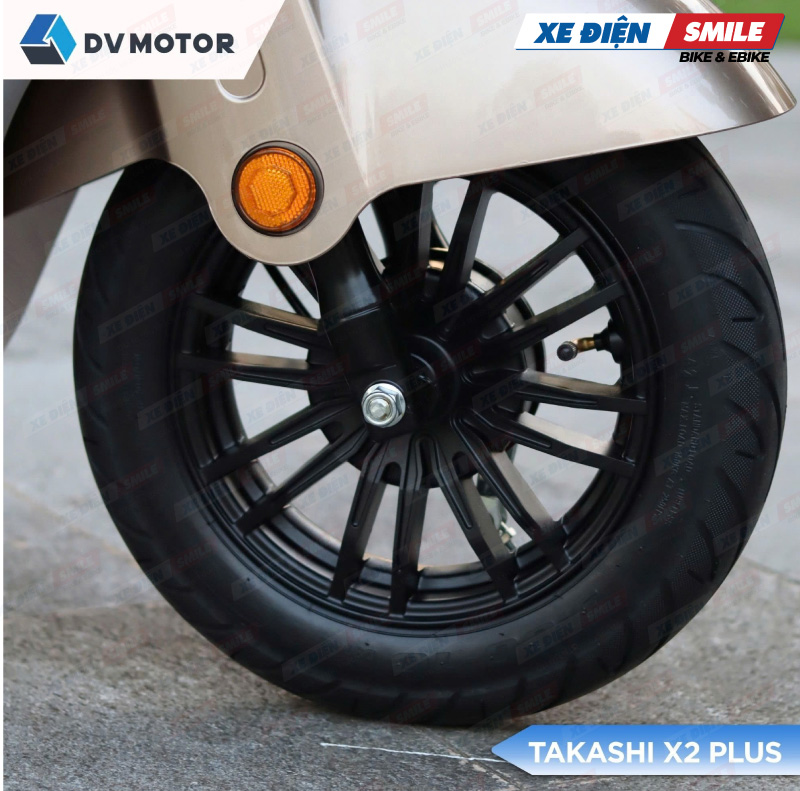 trang bị lốp không săm kích thước 300-10mm