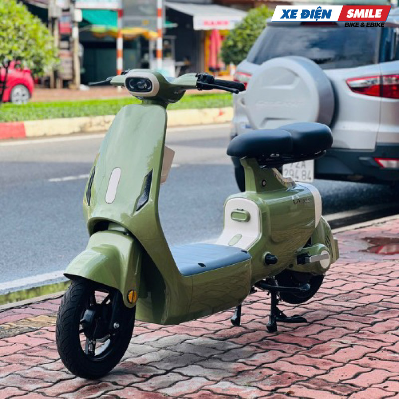 Tuy nhiên V1 bị đánh giá thấp vì chất lượng cũng như tính pháp lý