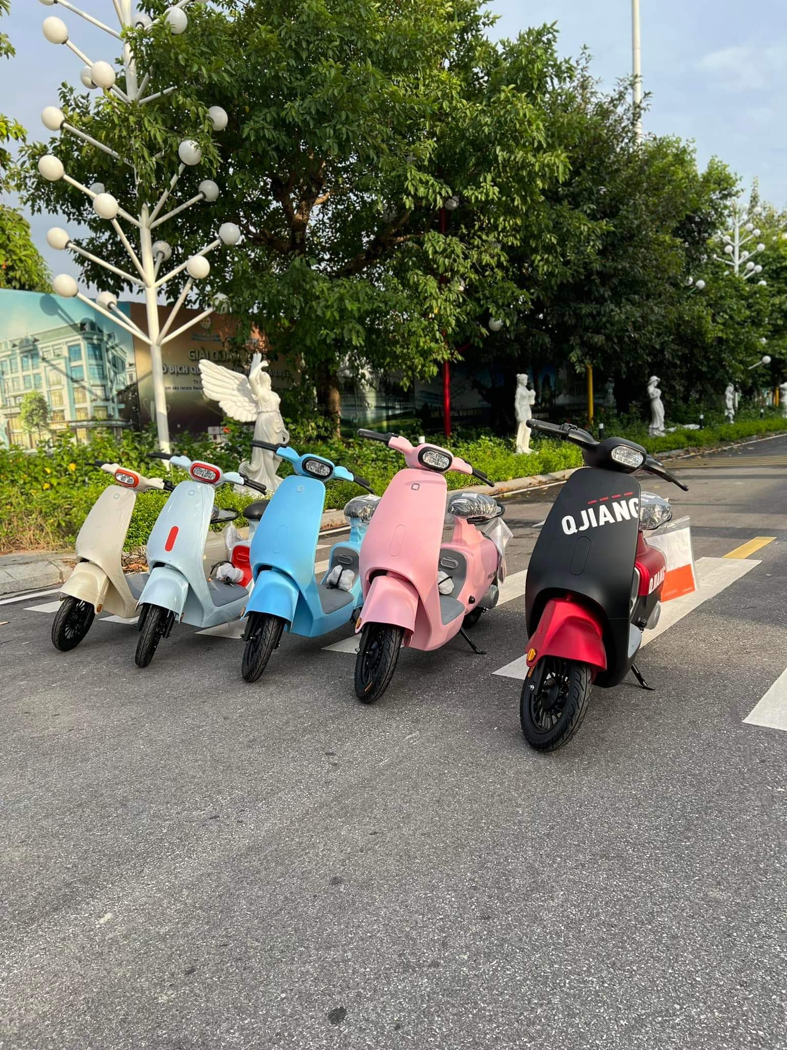 Ngắm nhìn bộ sưu tập Xe Điện Hottrend VC