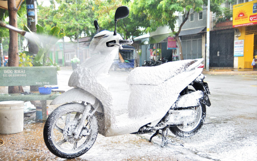 các địa điểm rửa xe thay nhớt hcm