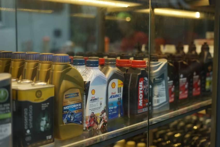 địa chỉ thay nhớt xe vespa uy tín