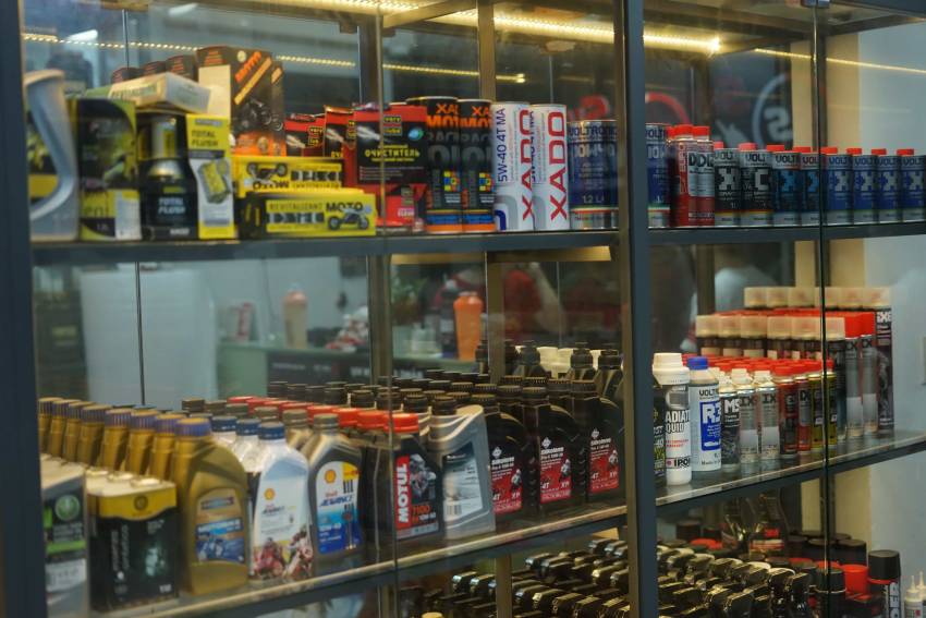 mua dầu nhớt giá rẻ quận tân bình