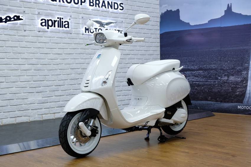 vespa bao nhiêu tiền