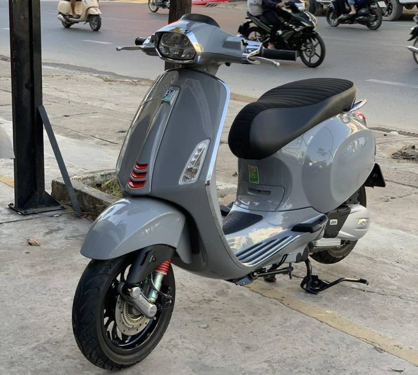 vespa xám