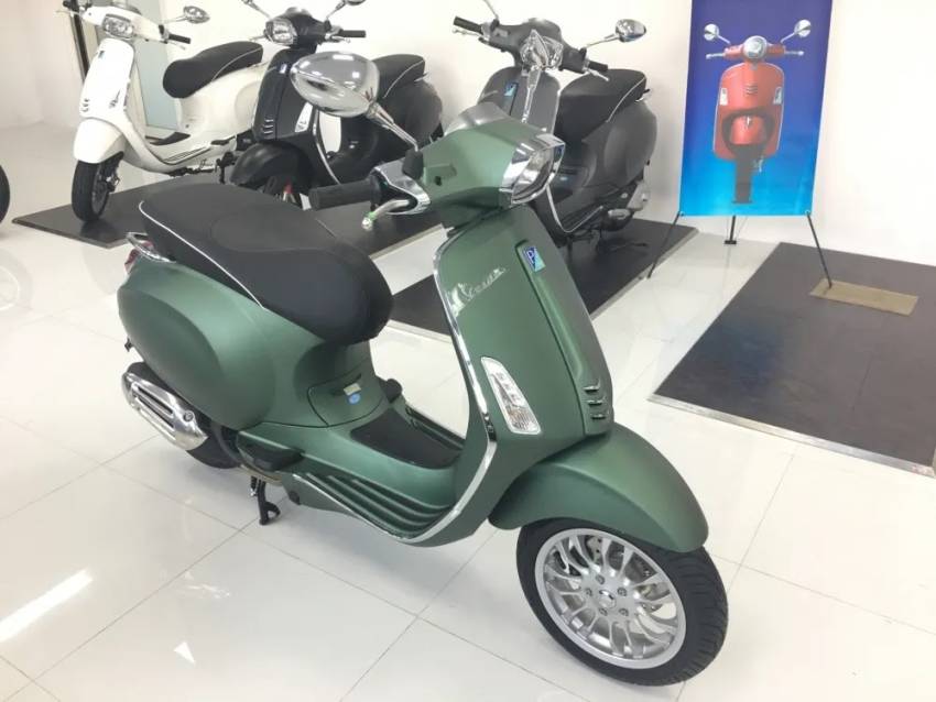 vespa xanh