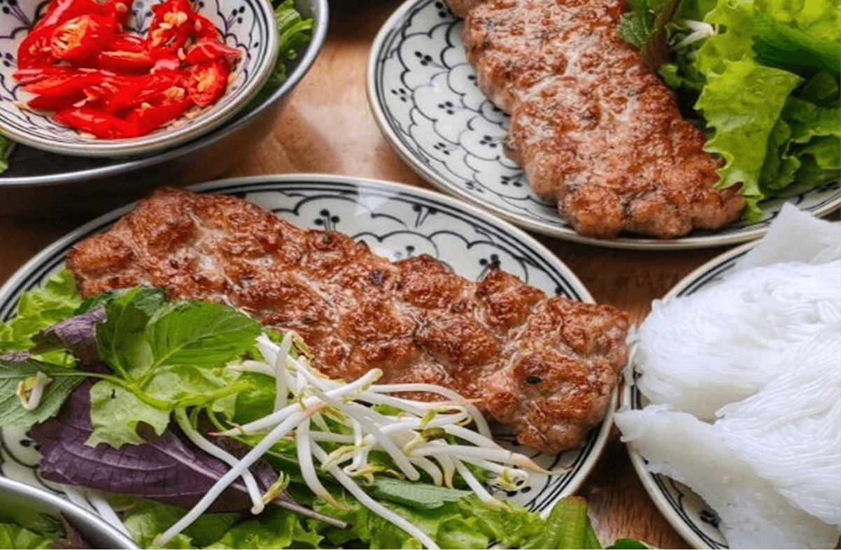 Bún chả quạt Tình Mai
