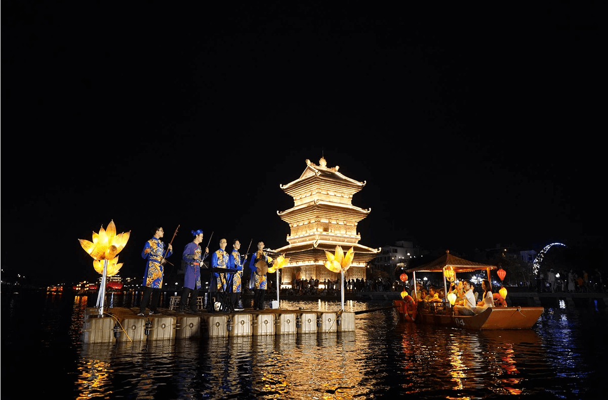 Các dịch vụ trải nghiệm thêm tại phố cổ Hoa Lư