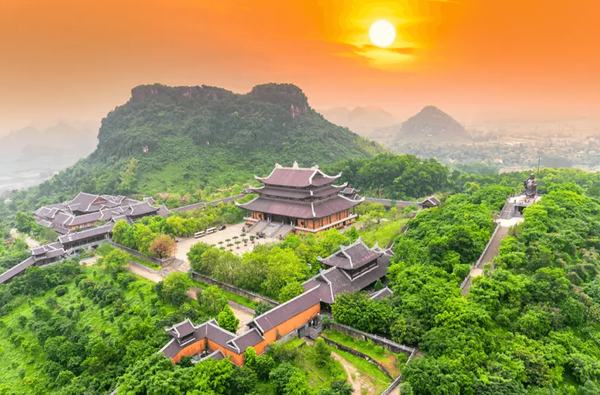 Cầu Phúc Tại Chùa Bái Đính