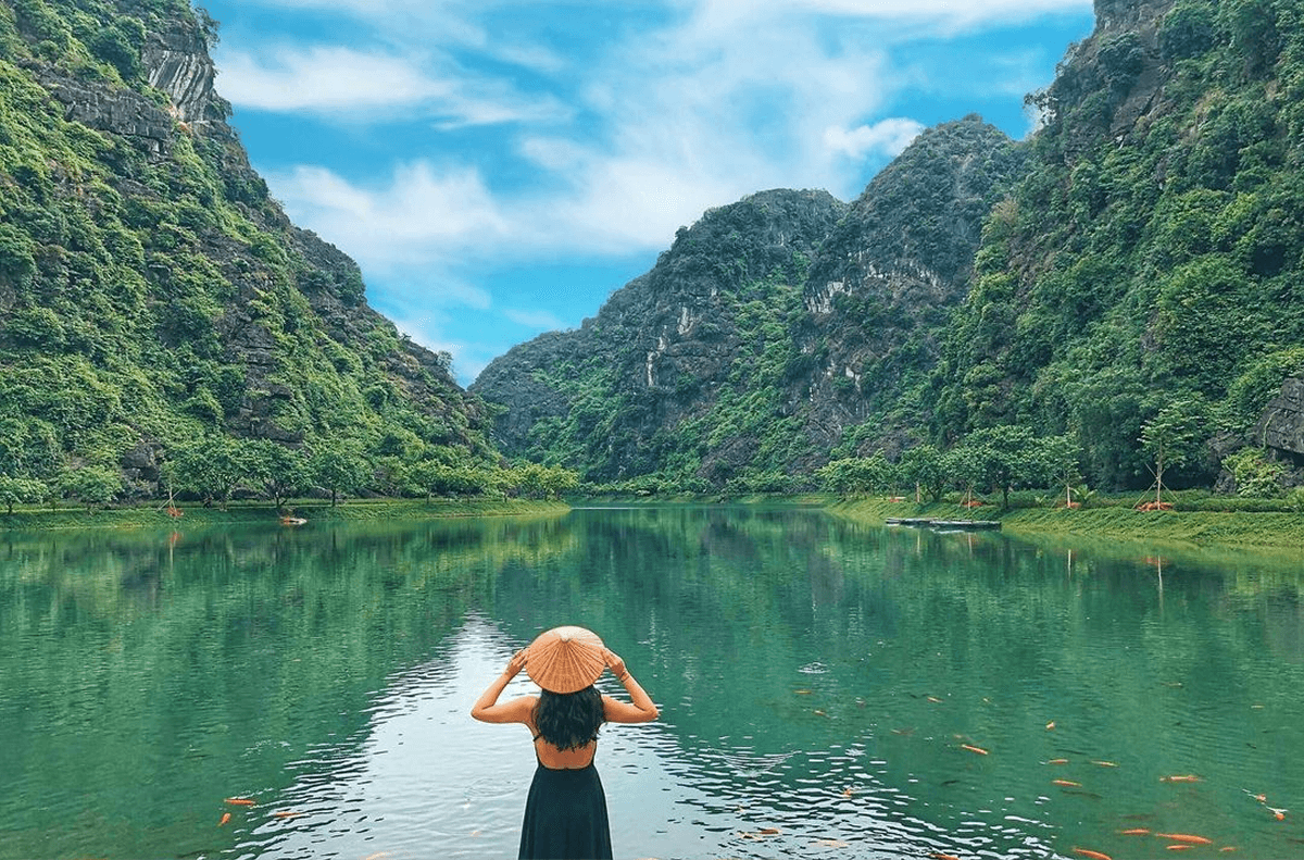 Động Am Tiên – “Tuyệt Tình Cốc”