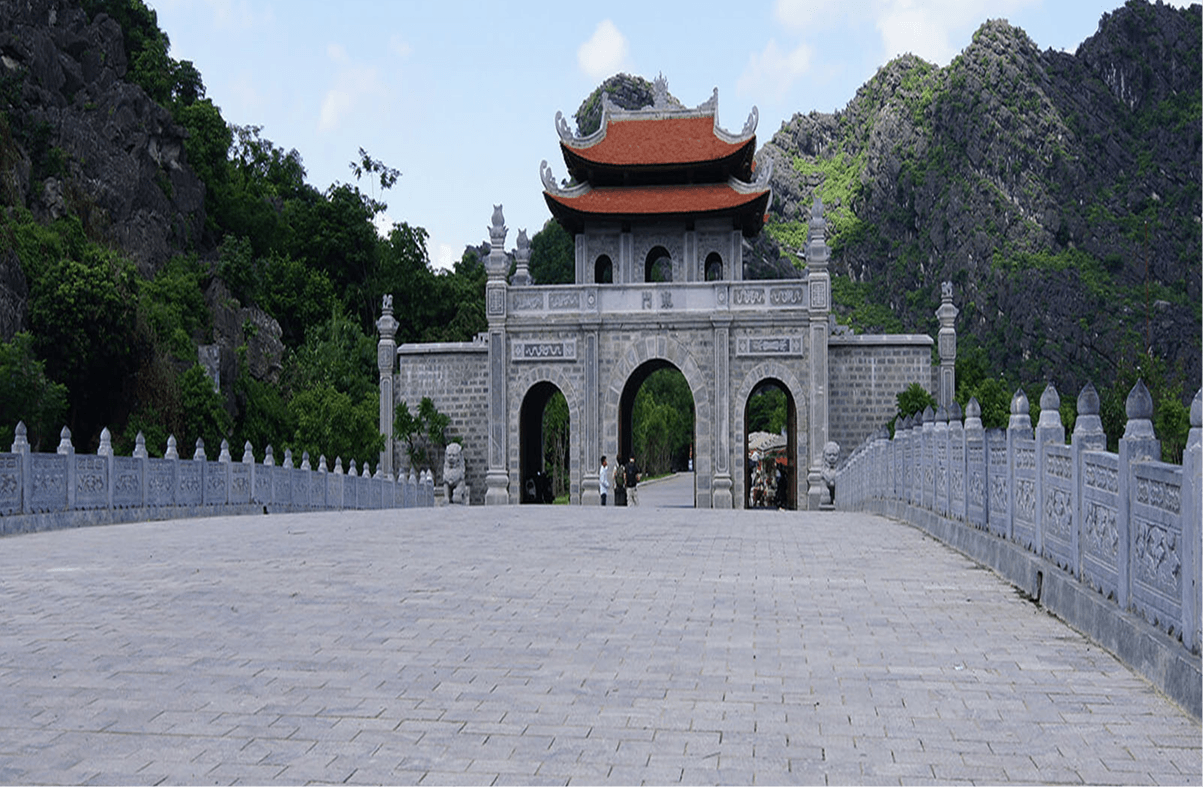 Khu di tích lịch sử - văn hóa Cố đô Hoa Lư