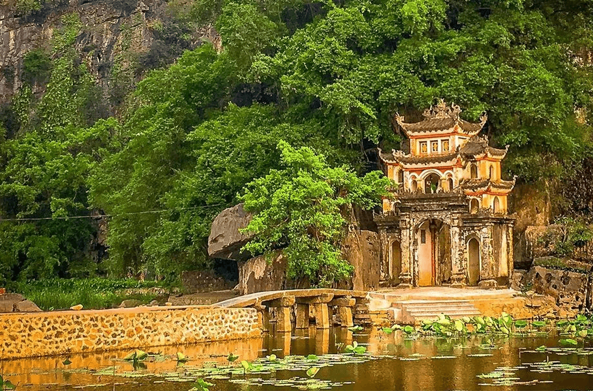 Kiến Trúc Chùa Bích Động Ninh Bình