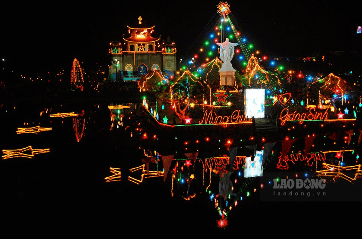 Nhà Thờ Đá Phát Diệm