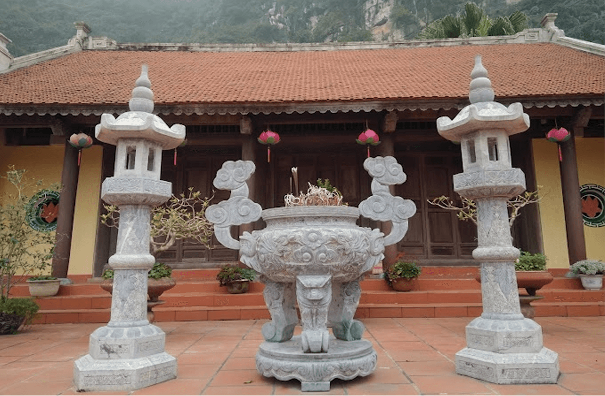 Những Lưu Ý Khi Lễ Phật, Cầu Duyên Tại Chùa Duyên Ninh Ninh Bình