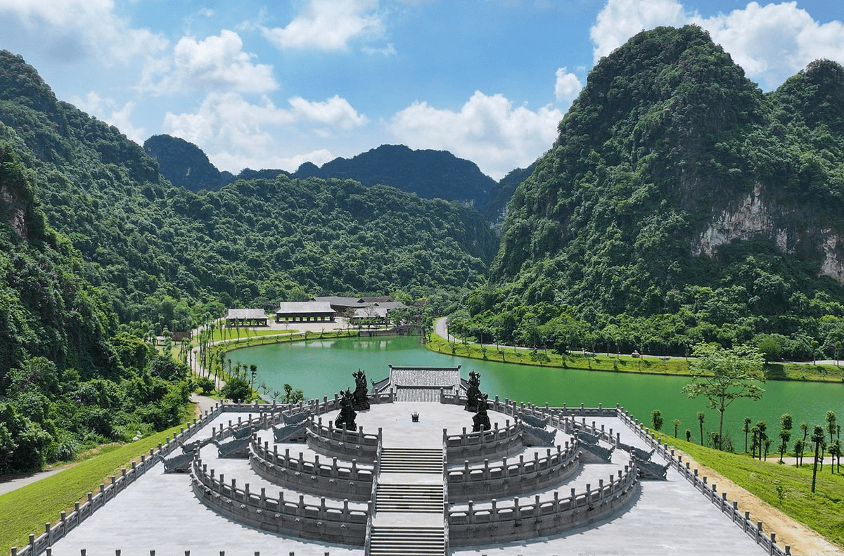 Thời Điểm Lý Tưởng Nhất Để Khám Phá Góc Check-In Thung Ui