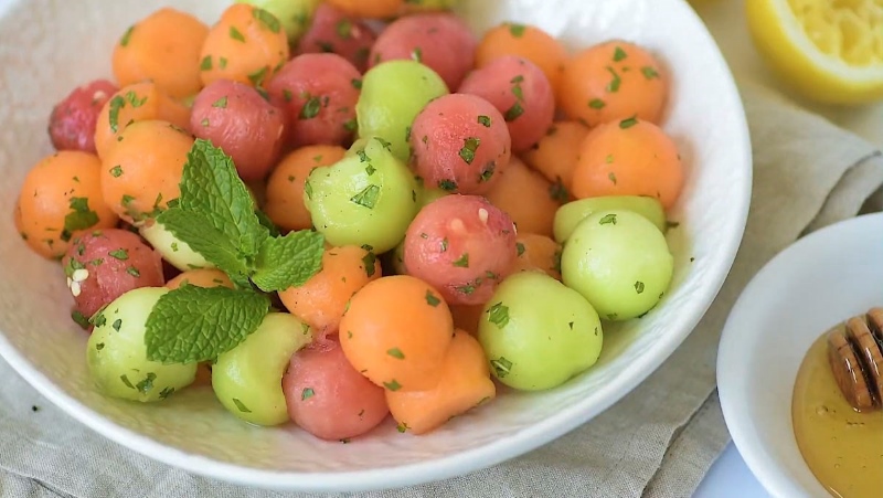 Salad dưa lưới healthy, tốt cho sức khỏe